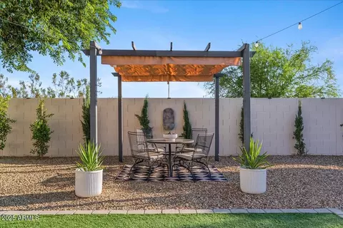Exterior - 2405 W Apache Rain Rd, Phoenix, AZ 85085 photo 1 of 6