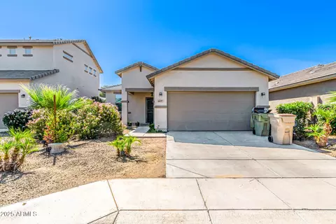 6237 W Laurie Ln, Glendale, AZ 85302