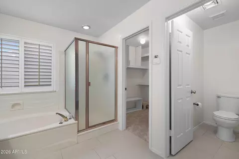 Bath - 5403 E Greenway St, Mesa, AZ 85205 photo 2 of 3