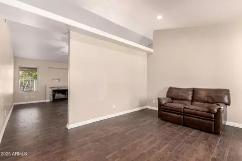 Living - 641 N 38th St, Mesa, AZ 85205 photo 1 of 5
