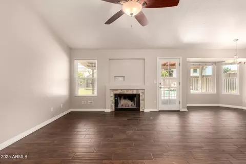 Living - 641 N 38th St, Mesa, AZ 85205 photo 5 of 5