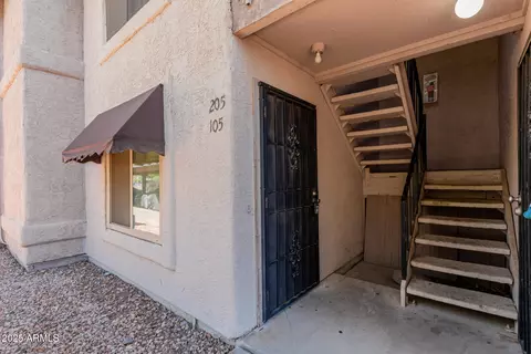 1077 W 1st St #205, Tempe, AZ 85281