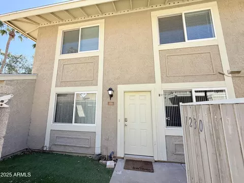 1230 N 84th Pl, Scottsdale, AZ 85257