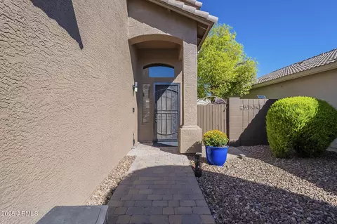 4718 E Silverwood Dr, Phoenix, AZ 85048 photo 3
