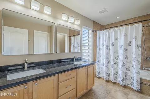 4718 E Silverwood Dr, Phoenix, AZ 85048 photo 17