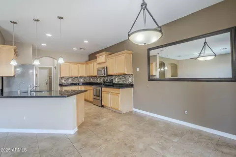 4718 E Silverwood Dr, Phoenix, AZ 85048 photo 11