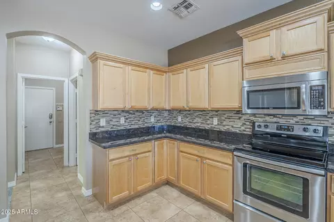 4718 E Silverwood Dr, Phoenix, AZ 85048 photo 13