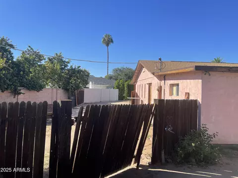 Exterior - 3917 E Weldon Ave, Phoenix, AZ 85018 photo 8 of 8