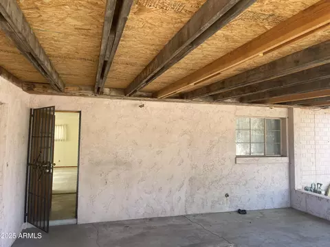 Exterior - 3917 E Weldon Ave, Phoenix, AZ 85018 photo 1 of 8