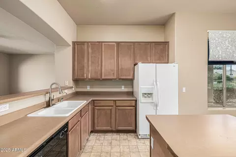 Kitchen - 3729 S Atherton Blvd, Gilbert, AZ 85297 photo 1 of 4