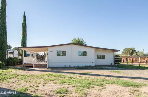 20721 E Mingus Dr, Cordes Lakes, AZ 86333