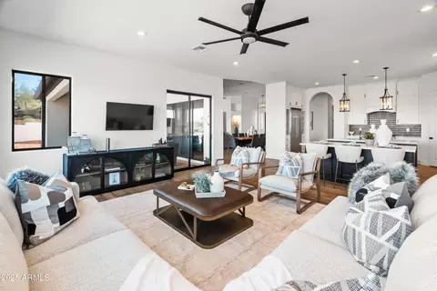 33219 N 7th Pl, Phoenix, AZ 85085 photo 33