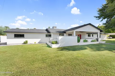 Exterior - 3102 E Mariposa St, Phoenix, AZ 85016 photo 3 of 16