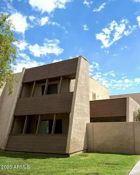 635 W 13th St, Tempe, AZ 85281