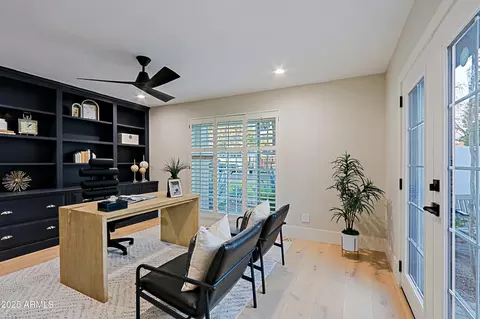 Other - 18 W Kaler Dr, Phoenix, AZ 85021 photo 3 of 14