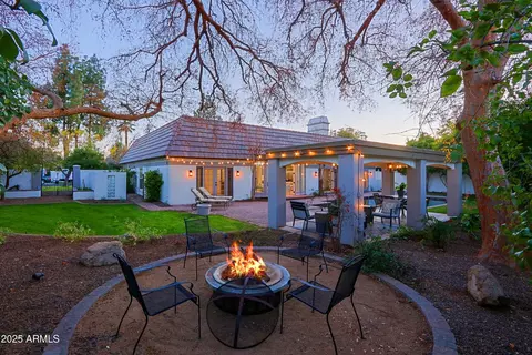 Exterior - 18 W Kaler Dr, Phoenix, AZ 85021 photo 8 of 15