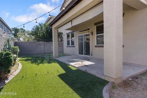 Exterior - 3073 S Passion Dr, Gilbert, AZ 85295 photo 5 of 5