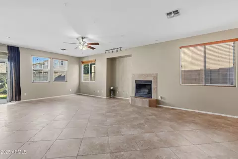Living - 3073 S Passion Dr, Gilbert, AZ 85295 photo 2 of 3