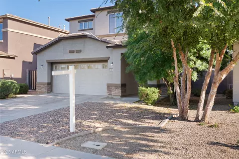 Exterior - 3073 S Passion Dr, Gilbert, AZ 85295 photo 2 of 5