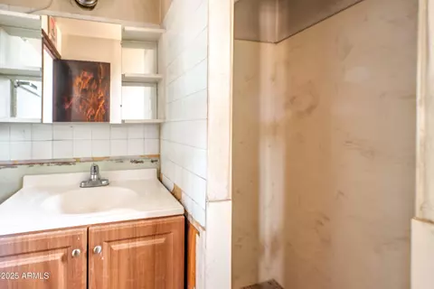 Bath - 1907 E Foothill St, Apache Junction, AZ 85119 photo 3 of 3
