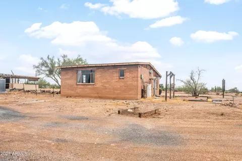 Exterior - 1907 E Foothill St, Apache Junction, AZ 85119 photo 7 of 11
