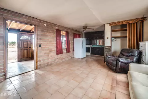 Living - 1907 E Foothill St, Apache Junction, AZ 85119 photo 4 of 4