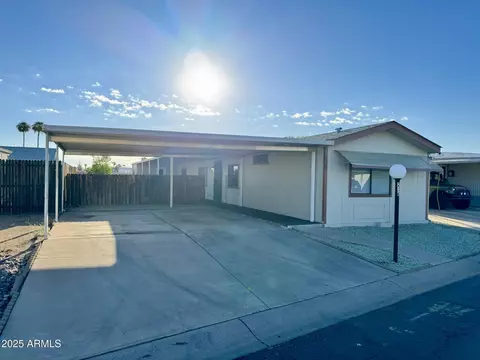 10951 N 91st Ave #216, Peoria, AZ 85345