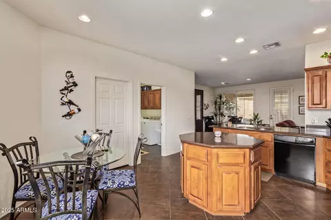Kitchen - 10904 E Plata Ave, Mesa, AZ 85212 photo 5 of 6