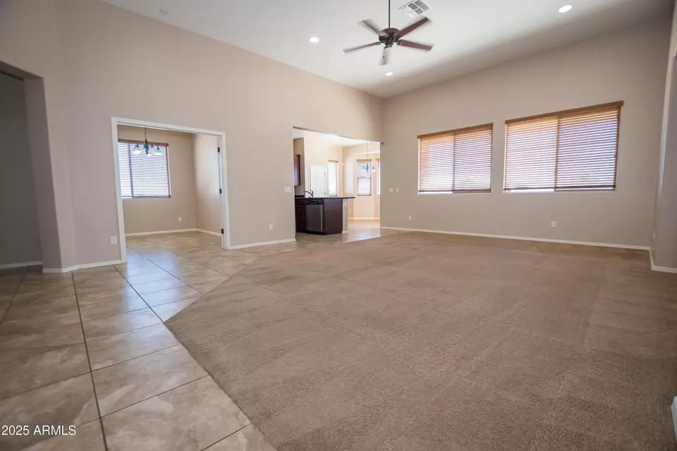 Living - 1804 Prairie Grass Dr, Sierra Vista, AZ 85635 photo 5 of 7