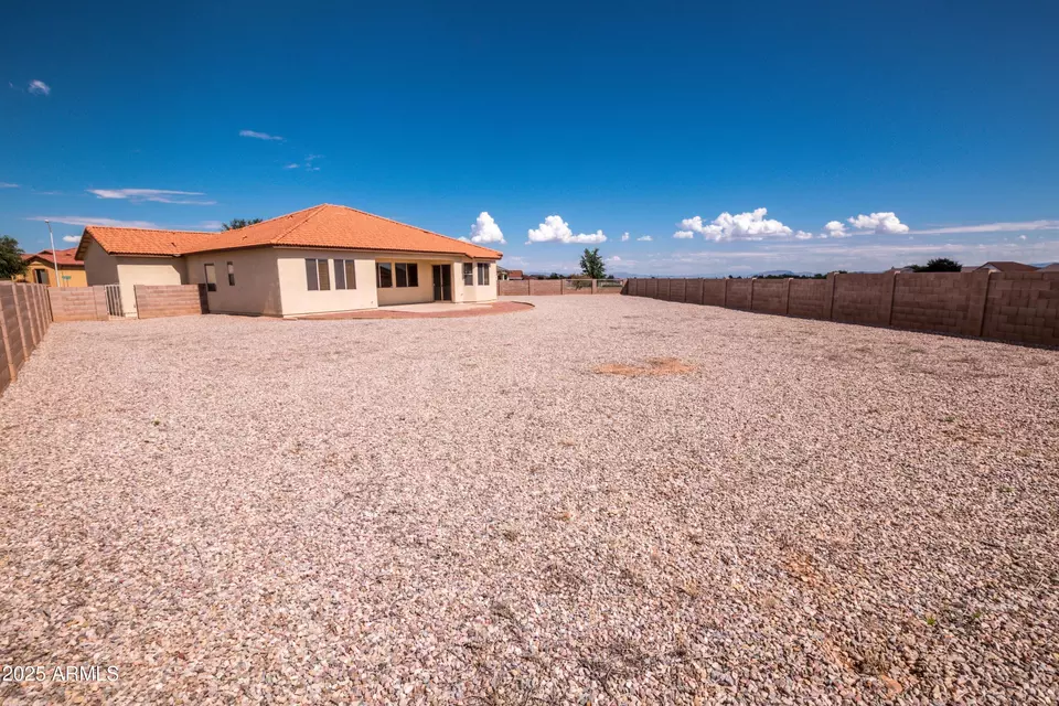 Exterior - 1804 Prairie Grass Dr, Sierra Vista, AZ 85635 photo 3 of 5