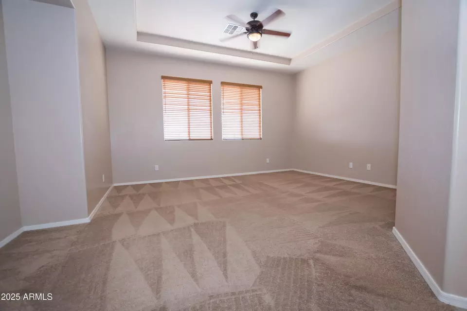 Living - 1804 Prairie Grass Dr, Sierra Vista, AZ 85635 photo 6 of 7