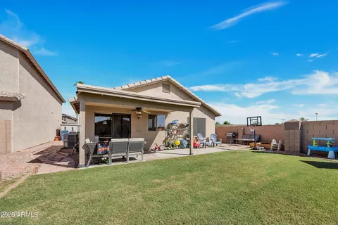 Exterior - 4745 E Silverwood Dr, Phoenix, AZ 85048 photo 5 of 8
