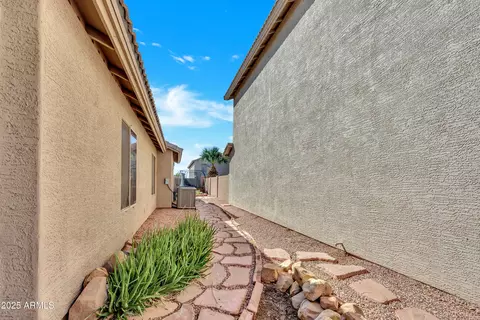 Exterior - 4745 E Silverwood Dr, Phoenix, AZ 85048 photo 3 of 8