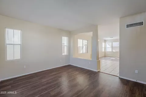 8711 E Kiva Ave, Mesa, AZ 85209 photo 6