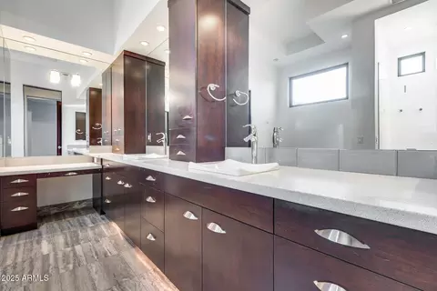 Bath - 1101 E Warner Rd #117, Tempe, AZ 85284 photo 3 of 7