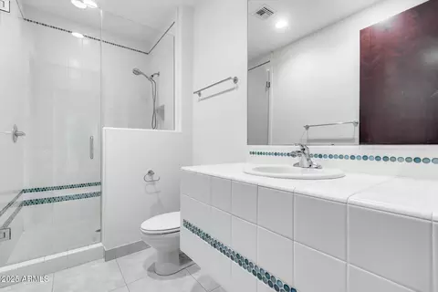 Bath - 1101 E Warner Rd #117, Tempe, AZ 85284 photo 1 of 7