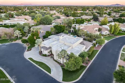 View/Area - 1101 E Warner Rd #117, Tempe, AZ 85284 photo 2 of 5