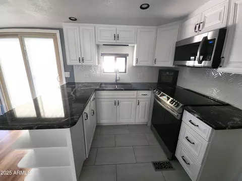 314 E Ocotillo Dr, Florence, AZ 85132 photo 8