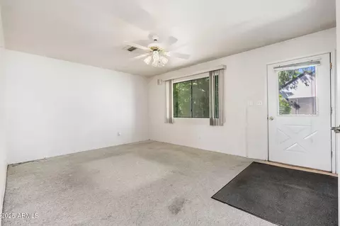Living - 15 W Medlock Dr, Phoenix, AZ 85013 photo 9 of 11