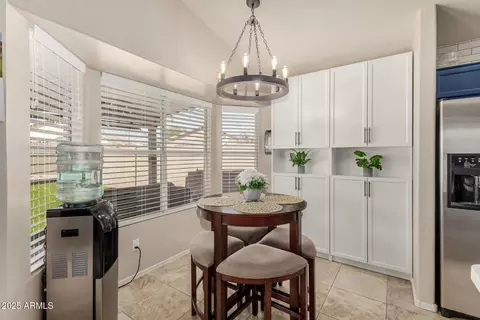 Dining - 14838 S 46th Pl, Phoenix, AZ 85044 photo 2 of 2