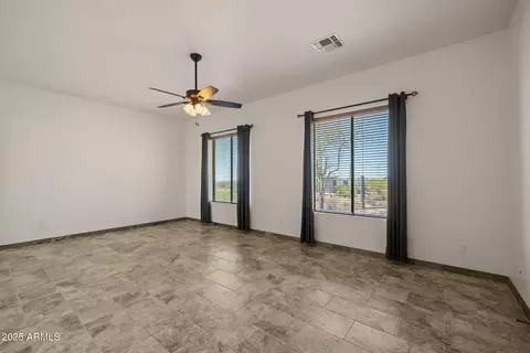 Living - 2530 E Mckellips Blvd, Apache Junction, AZ 85119 photo 2 of 2
