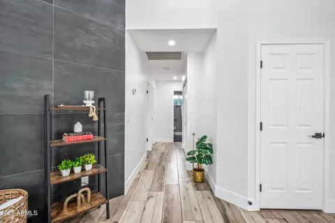 Entry Way - 3820 E Carol Ann Way, Phoenix, AZ 85032 photo 5 of 5