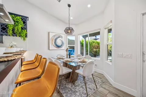 Dining - 3820 E Carol Ann Way, Phoenix, AZ 85032 photo 1 of 3