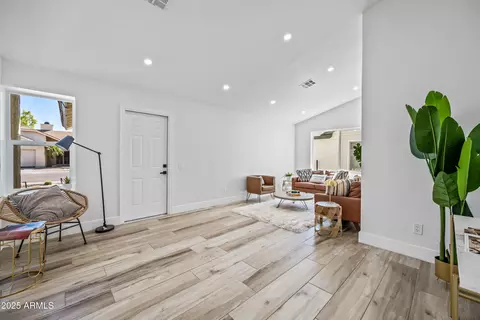 Living - 3820 E Carol Ann Way, Phoenix, AZ 85032 photo 1 of 3