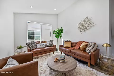 Living - 3820 E Carol Ann Way, Phoenix, AZ 85032 photo 2 of 3