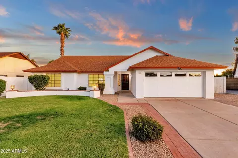 4307 E Greenway Ln, Phoenix, AZ 85032