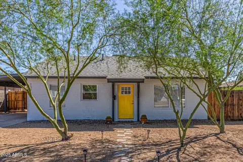 Exterior - 1331 E Indianola Ave, Phoenix, AZ 85014 photo 1 of 6