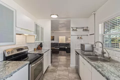 Kitchen - 1331 E Indianola Ave, Phoenix, AZ 85014 photo 2 of 2