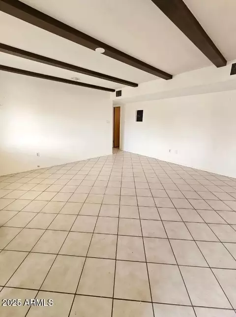 Living - 9827 N 17th Dr, Phoenix, AZ 85021 photo 1 of 4