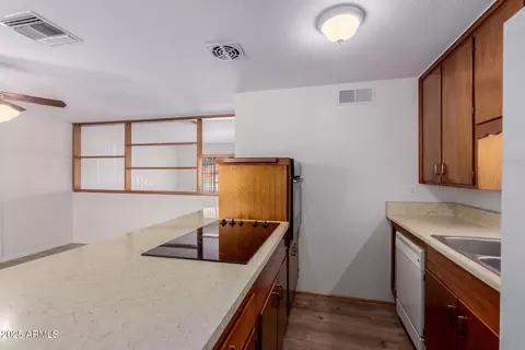 Kitchen - 3919 W Stella Ln, Phoenix, AZ 85019 photo 2 of 2